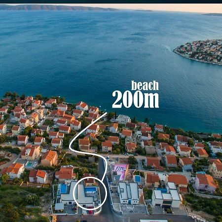 Holiday Home Olive Exclusive - 8 People, Heated Pool, Okrug Gornji, Sea View Τρογκίρ Εξωτερικό φωτογραφία