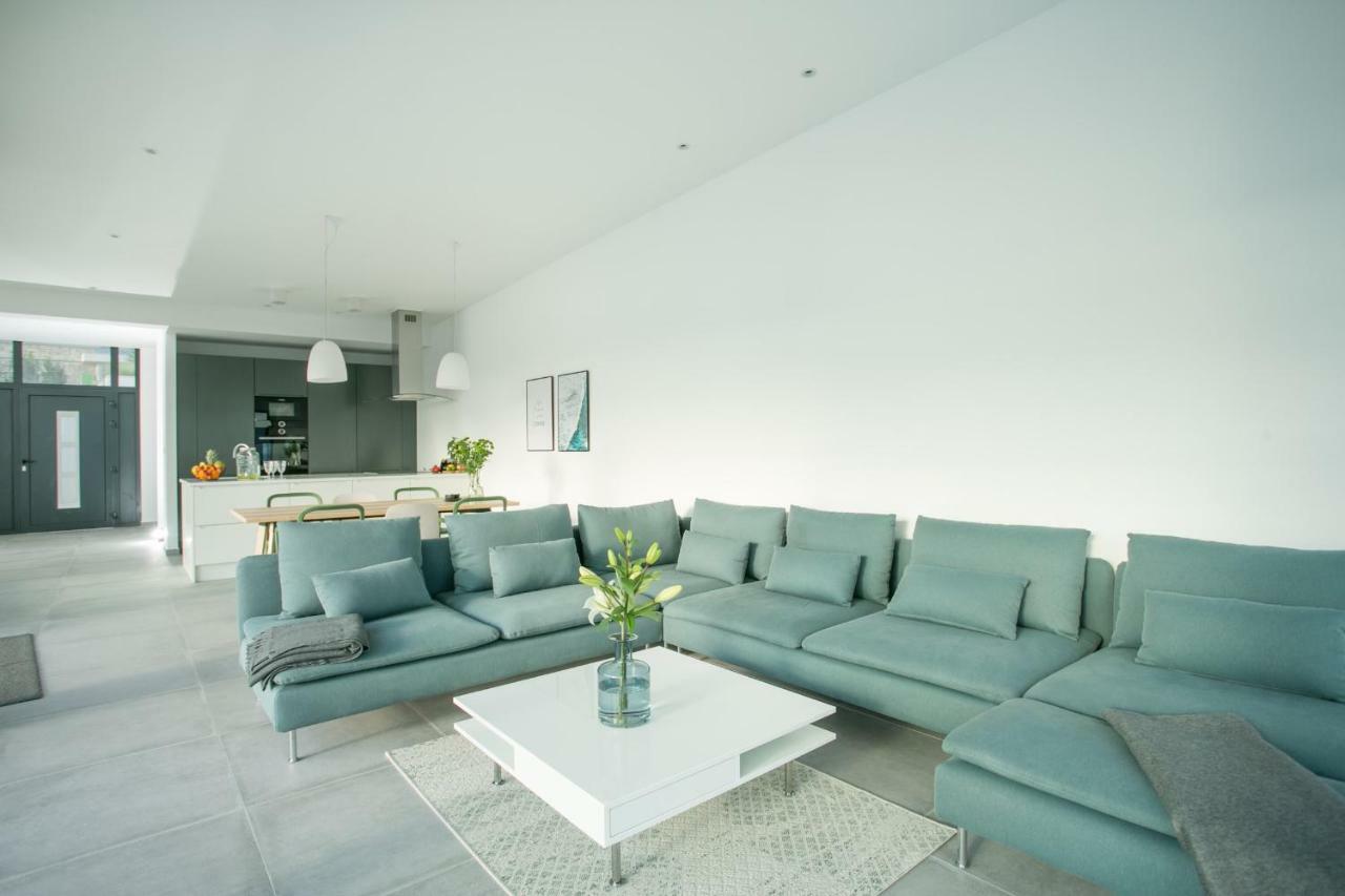 Holiday Home Olive Exclusive - 8 People, Heated Pool, Okrug Gornji, Sea View Τρογκίρ Εξωτερικό φωτογραφία