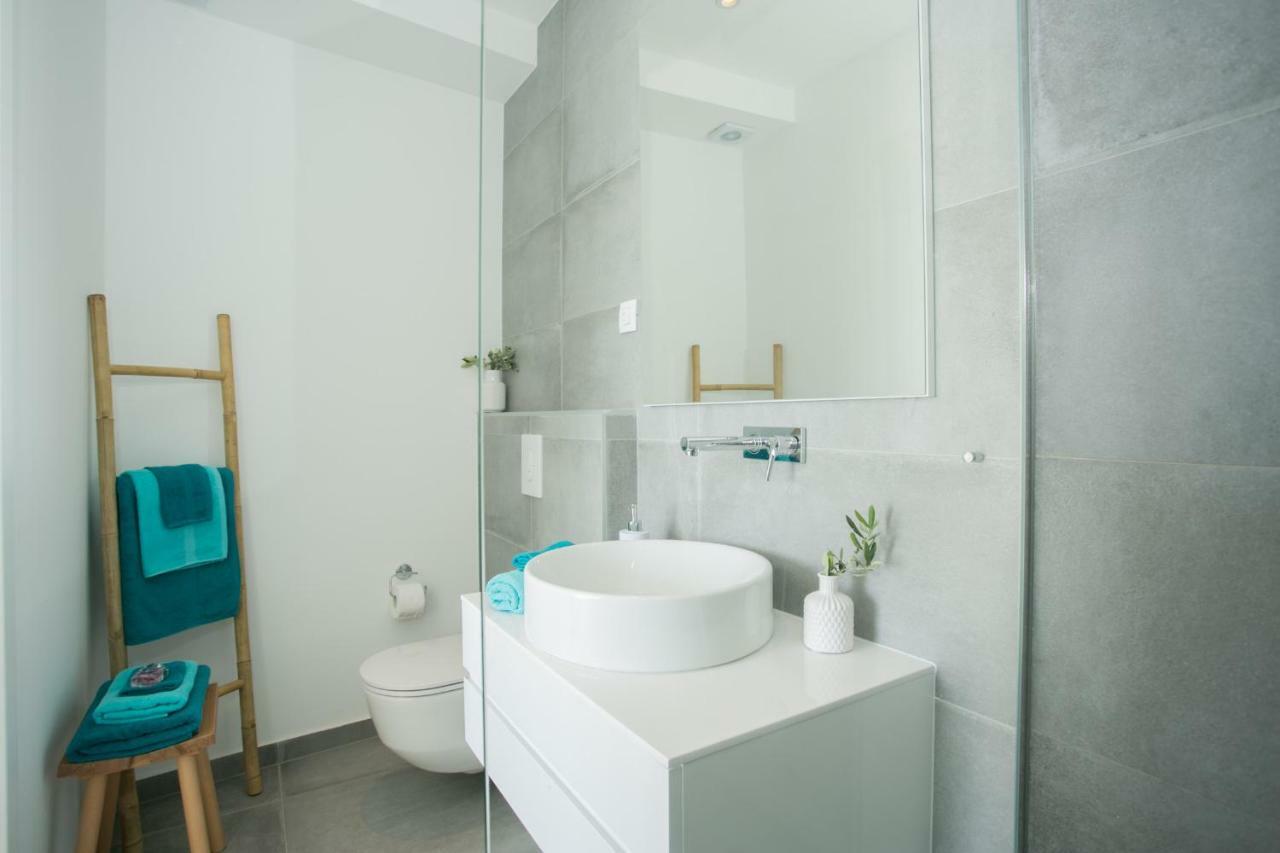 Holiday Home Olive Exclusive - 8 People, Heated Pool, Okrug Gornji, Sea View Τρογκίρ Εξωτερικό φωτογραφία