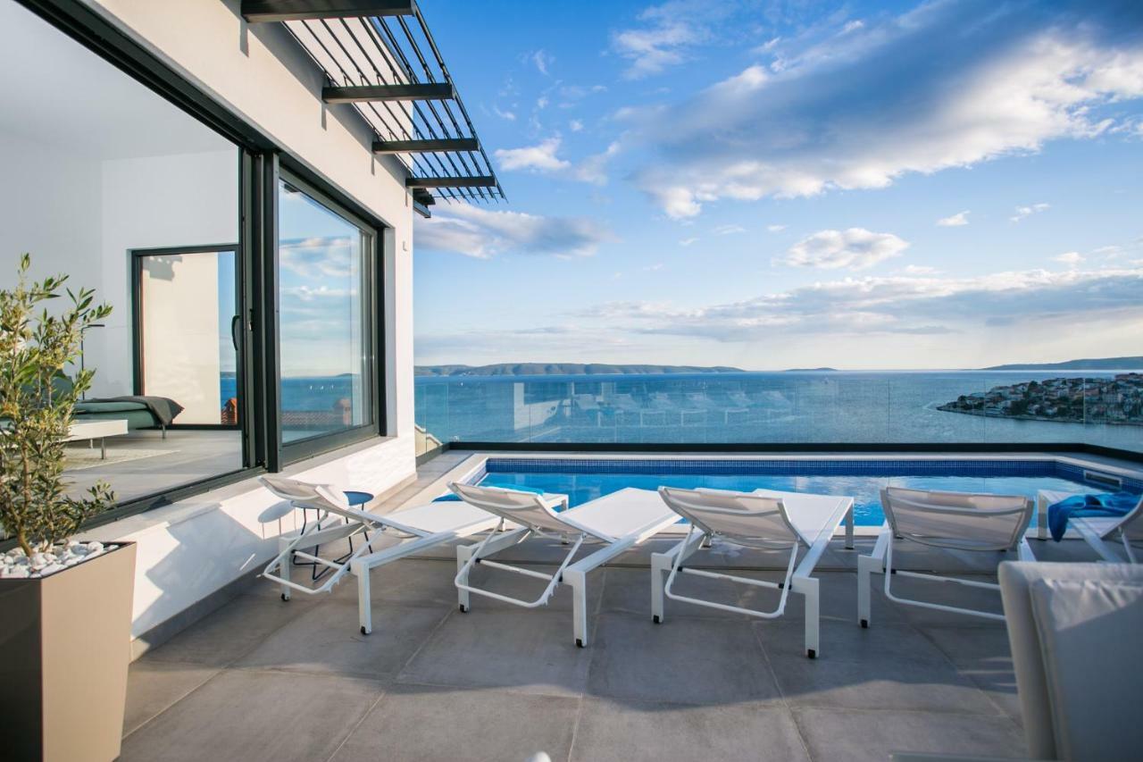 Holiday Home Olive Exclusive - 8 People, Heated Pool, Okrug Gornji, Sea View Τρογκίρ Εξωτερικό φωτογραφία