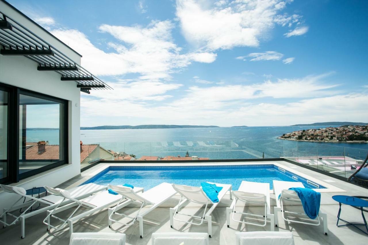 Holiday Home Olive Exclusive - 8 People, Heated Pool, Okrug Gornji, Sea View Τρογκίρ Εξωτερικό φωτογραφία